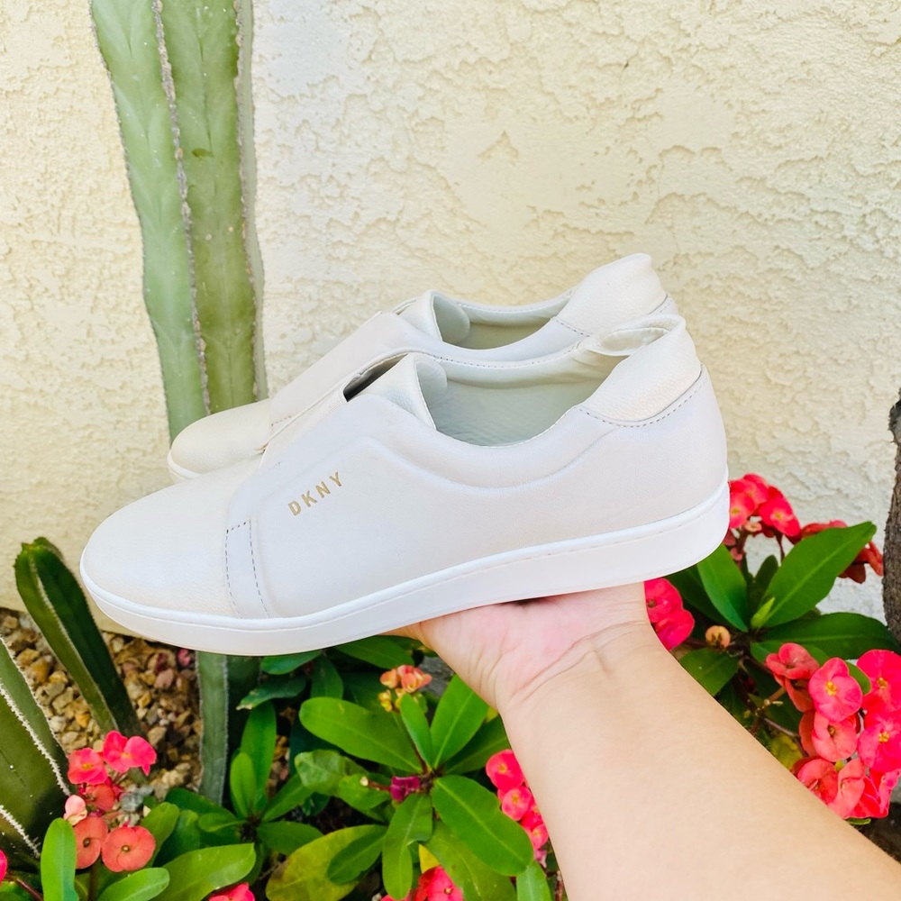 DKNY Sport Athletic loafer 8.5